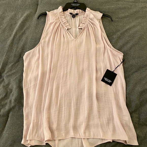 Vera Wang Tops - VERA WANG SLEEVELESS BLOUSE NWT